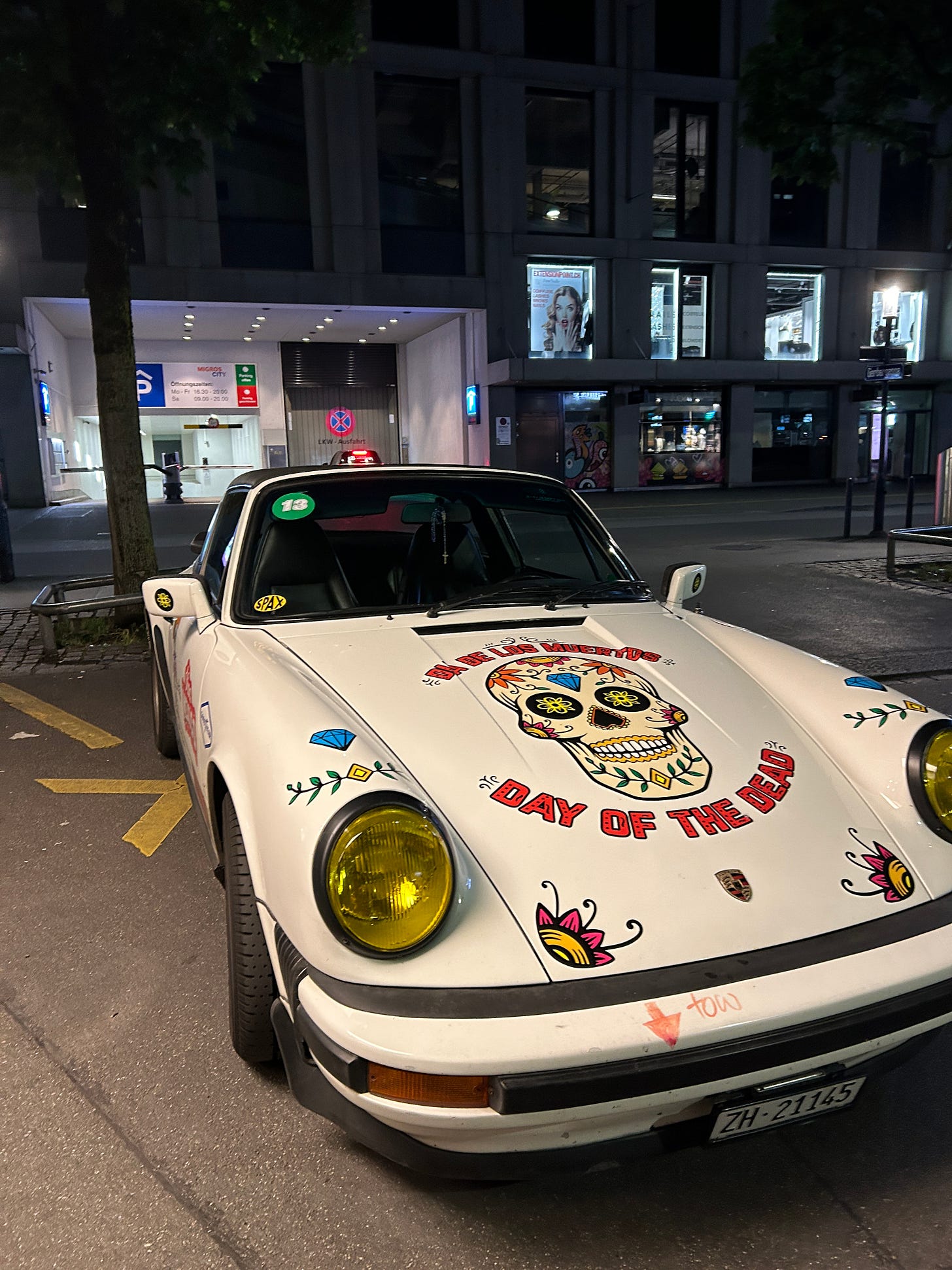 A photograph of an old Porsche 911